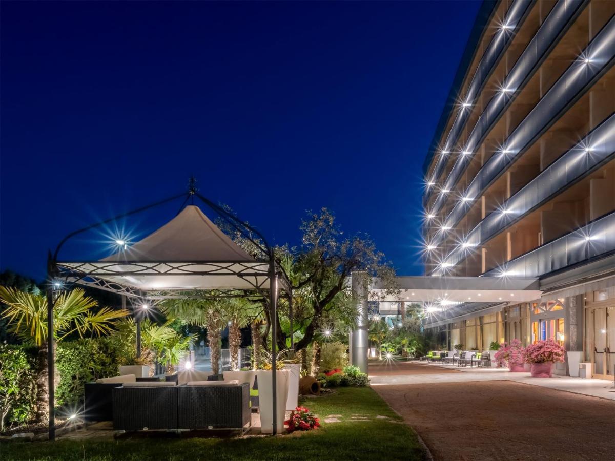Hotel Terme Cristoforo Абано-Терме Экстерьер фото