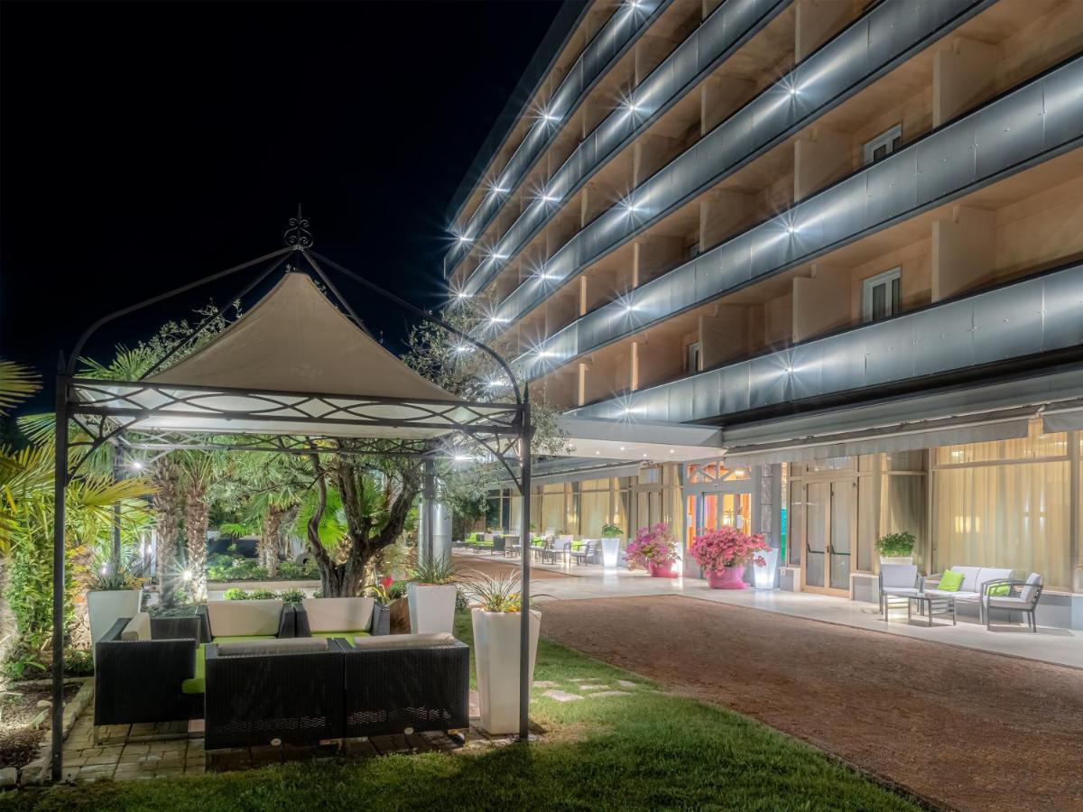Hotel Terme Cristoforo Абано-Терме Экстерьер фото
